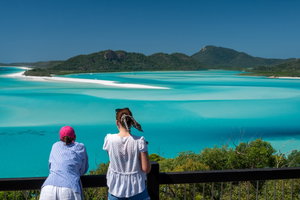 Whitehaven Beach & Hill Inlet Lookout