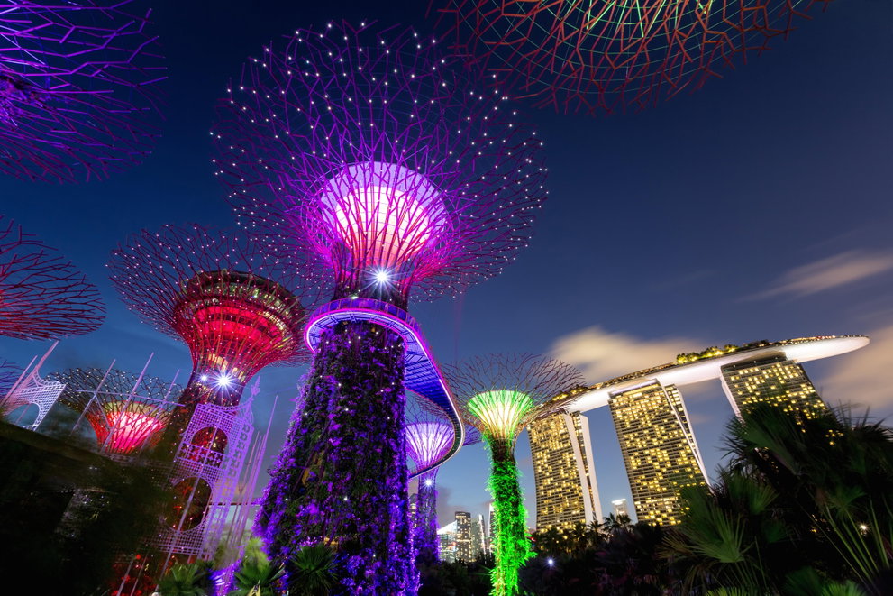 Explore Singapore, Experience the Extraordinary
