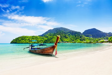 Sacred Temples & Serene Shores