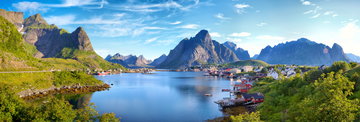 Panoramic view of Reine fishing village, Lofoten, Norway