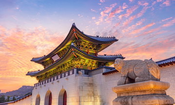 The Gate Of Gyeongbokgung Palace at Twilight in Seoul, South Korea
