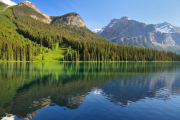 Discover the Canadian Rockies: Jasper to Banff