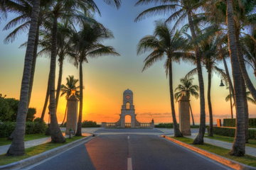 Sunset view at Worth Avenue in The Palm Beaches, Florida