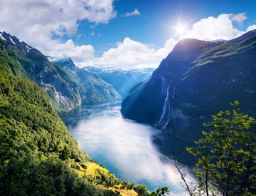 Spectacular Scandinavia & Its Fjords