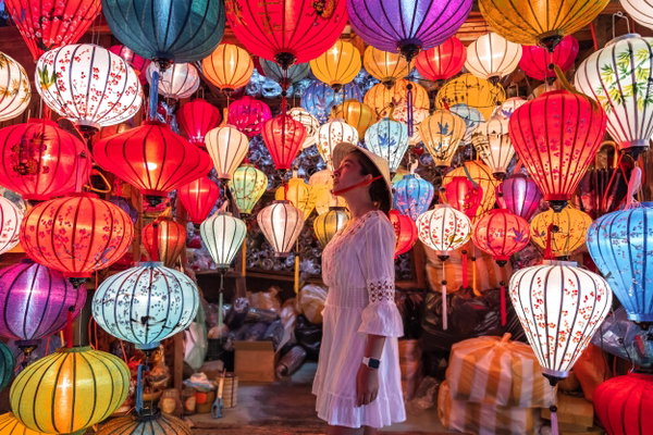 Southeast Asia Discovery: Seasides and Street Food