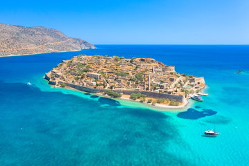 Crete's City & Beach