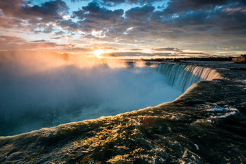 Niagara Falls on sunrise, Canada 
