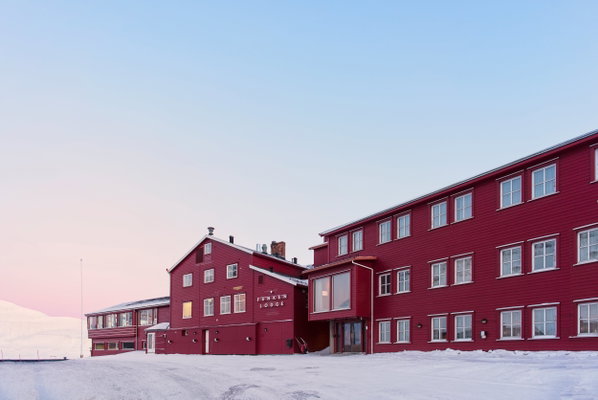 Svalbard in Sunny Winter Season (Spring) - Funken Lodge 3 or 4 Night Package