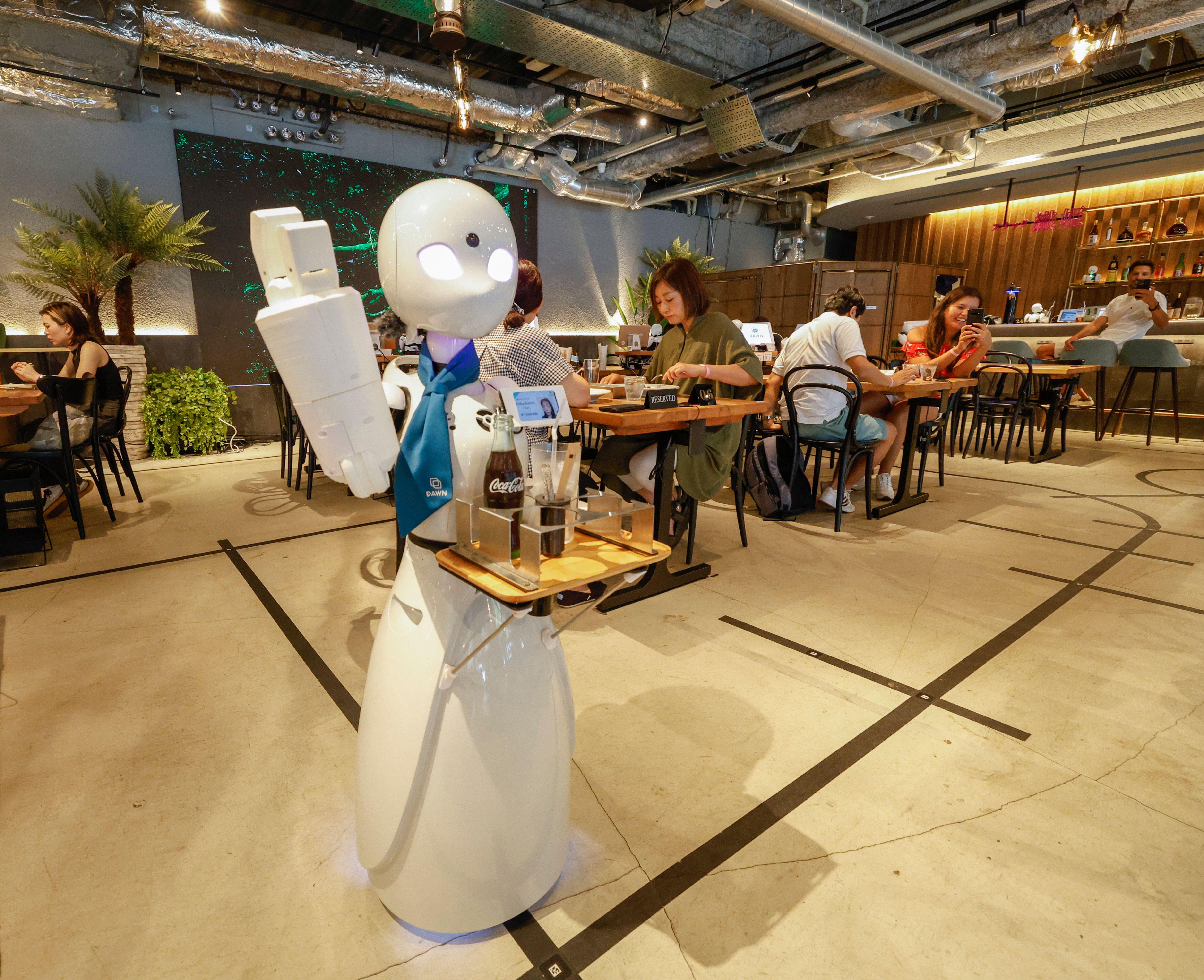 Robot waiter in Japan