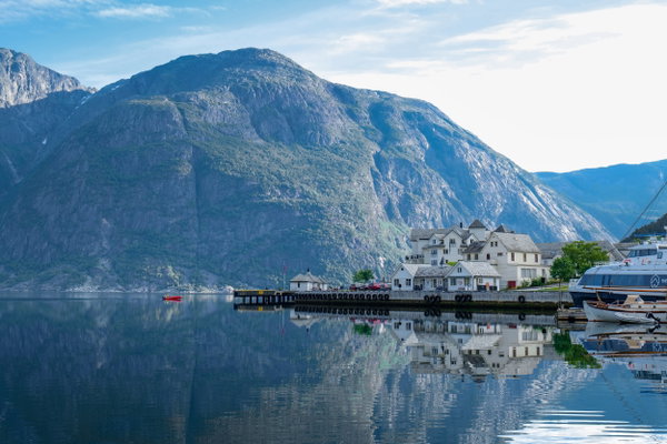 Hotel Voringfoss