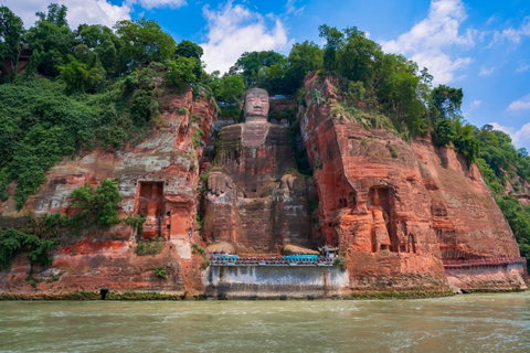 Private Emei Mountain & Leshan Giant Buddha