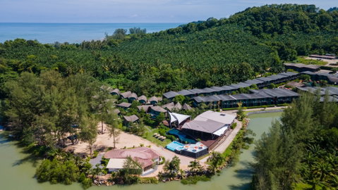 Kalima Resort & Villas