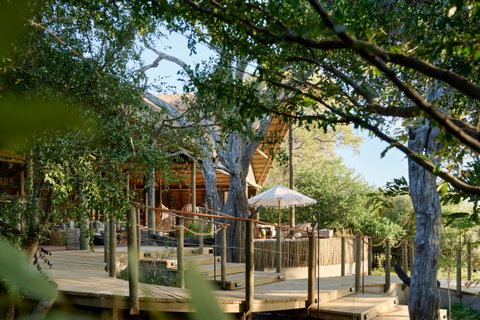 Victoria Falls River Lodge
