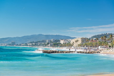 Luxury French Riviera Villa Escape