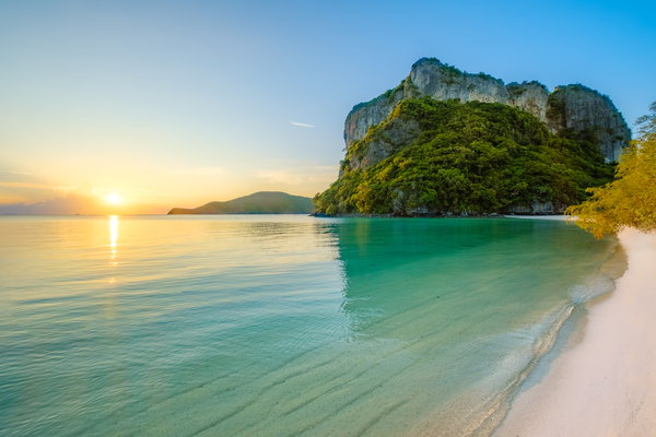 Thailand & Indonesia Discovery