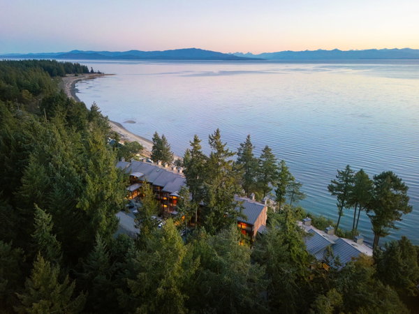 Tigh Na Mara Seaside Spa Resort, Parksville