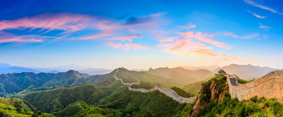 Experience the Extraordinary with Wendy Wu