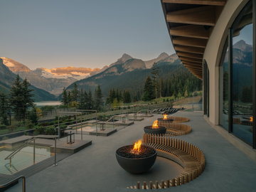 BASIN Glacial Waters Spa
