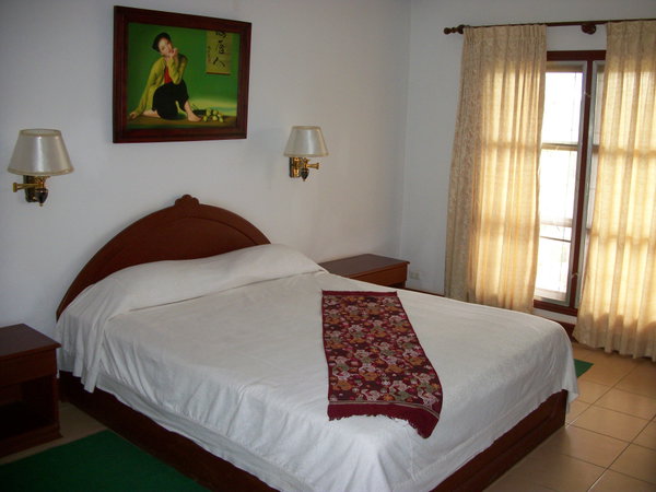 Vansana Plain of Jars Hotel