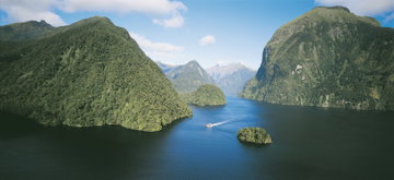 South Island Uncovered including Sydney Stopover