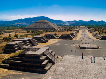 Private Mexico City Tour & Teotihuacan Pyramids