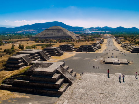 Private Mexico City Tour & Teotihuacan Pyramids