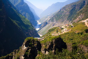 Benzilan
