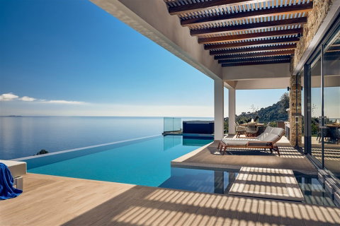 Standard Villas: Europe, Turkey & Florida