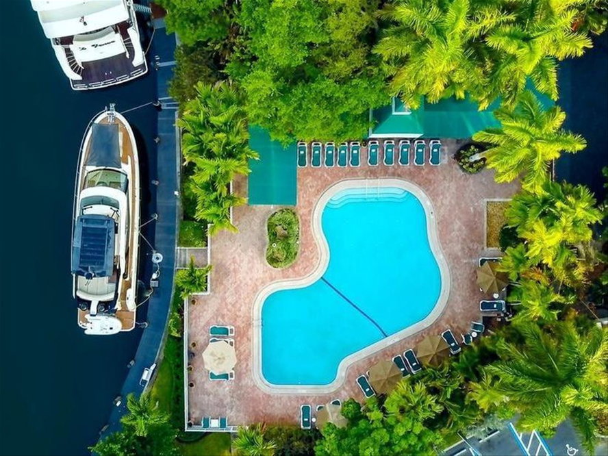 hotel review