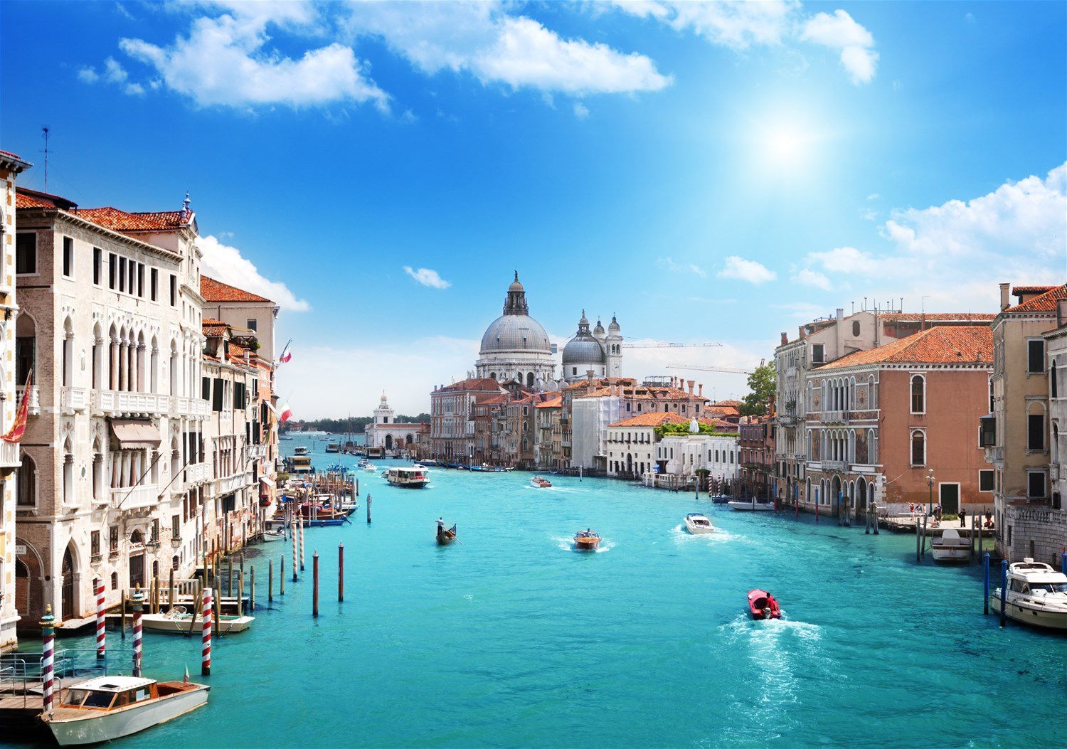 Grand Canal Boat Tour | Trailfinders