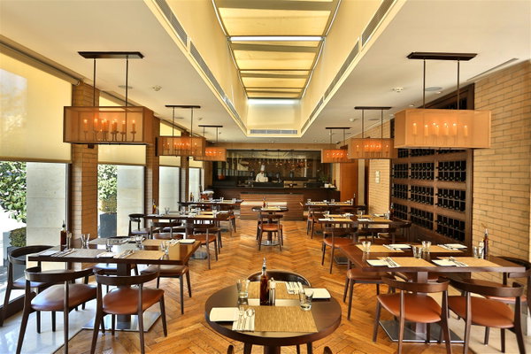 AlQasr Metropole Hotel