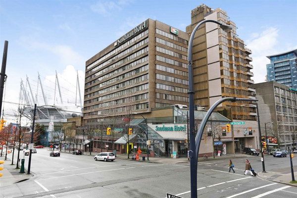 Sandman Signature Vancouver Downtown Hotel