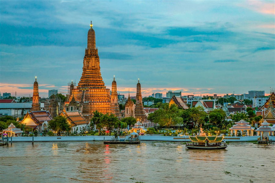 Long tail boat in Chao Phraya River, Bangkok