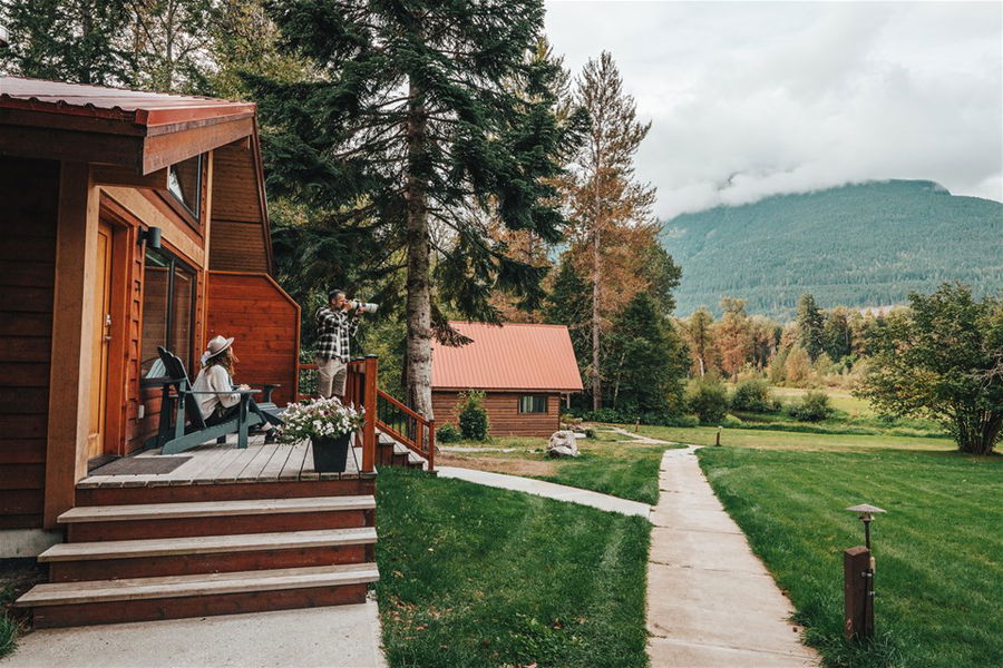 Tweedsmuir Park Lodge, Canada