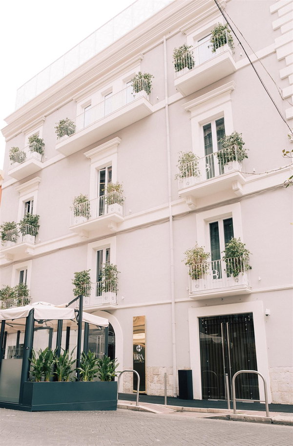 Bra Hotel