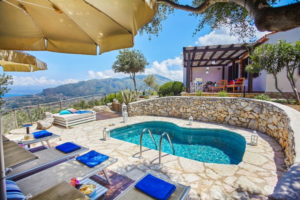 Villa Rustic Stone, Solmar Villas