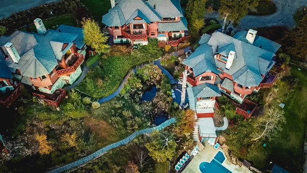 Charming Luxury Lodge & Private Spa