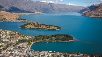 New Zealand: Wild Coasts & Alpine Climbs