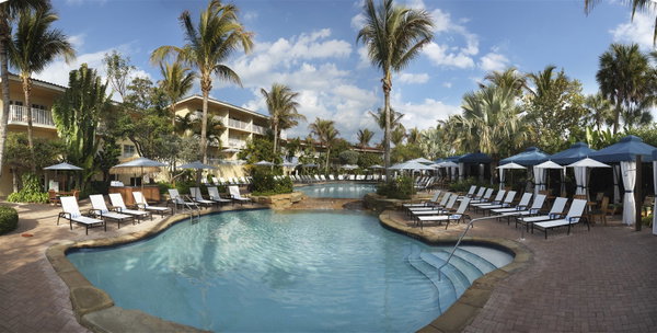 La Playa Beach & Golf Resort