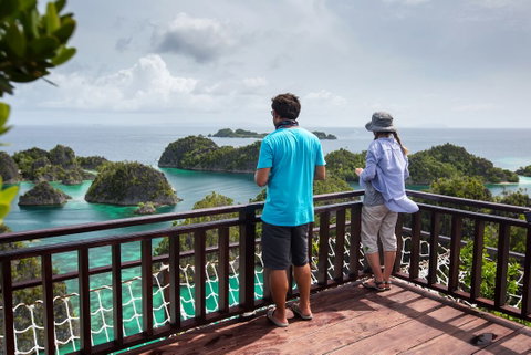 Indonesia Sailing Adventure: Raja Ampat