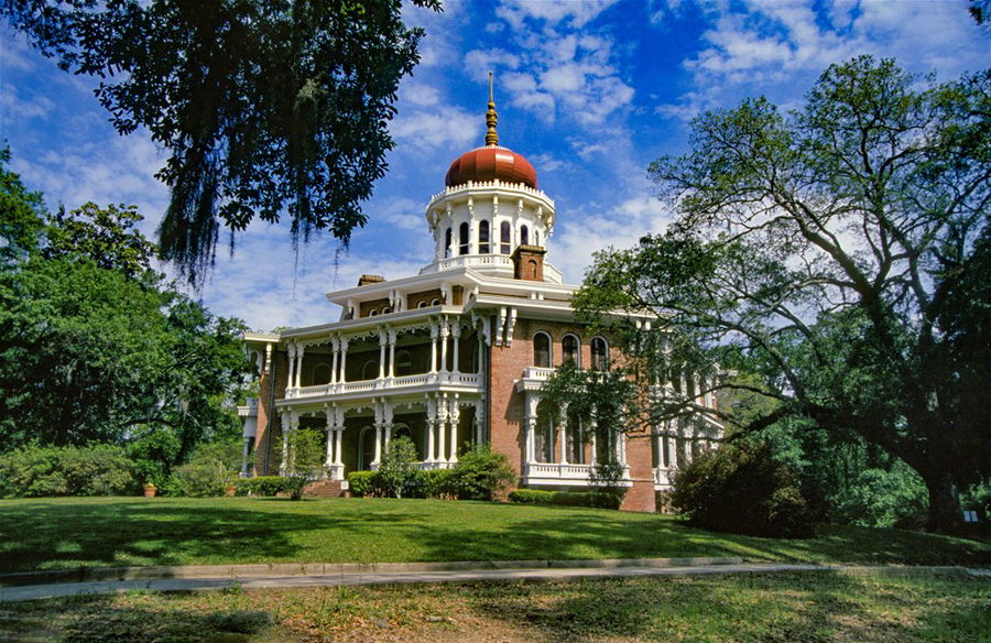 A view of Longwood Mansion in Natchez, Mississippi, the largest octagonal house in the United States built in 1860