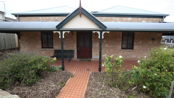Robe House B&B