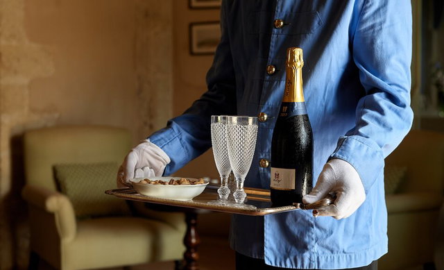 Concierge