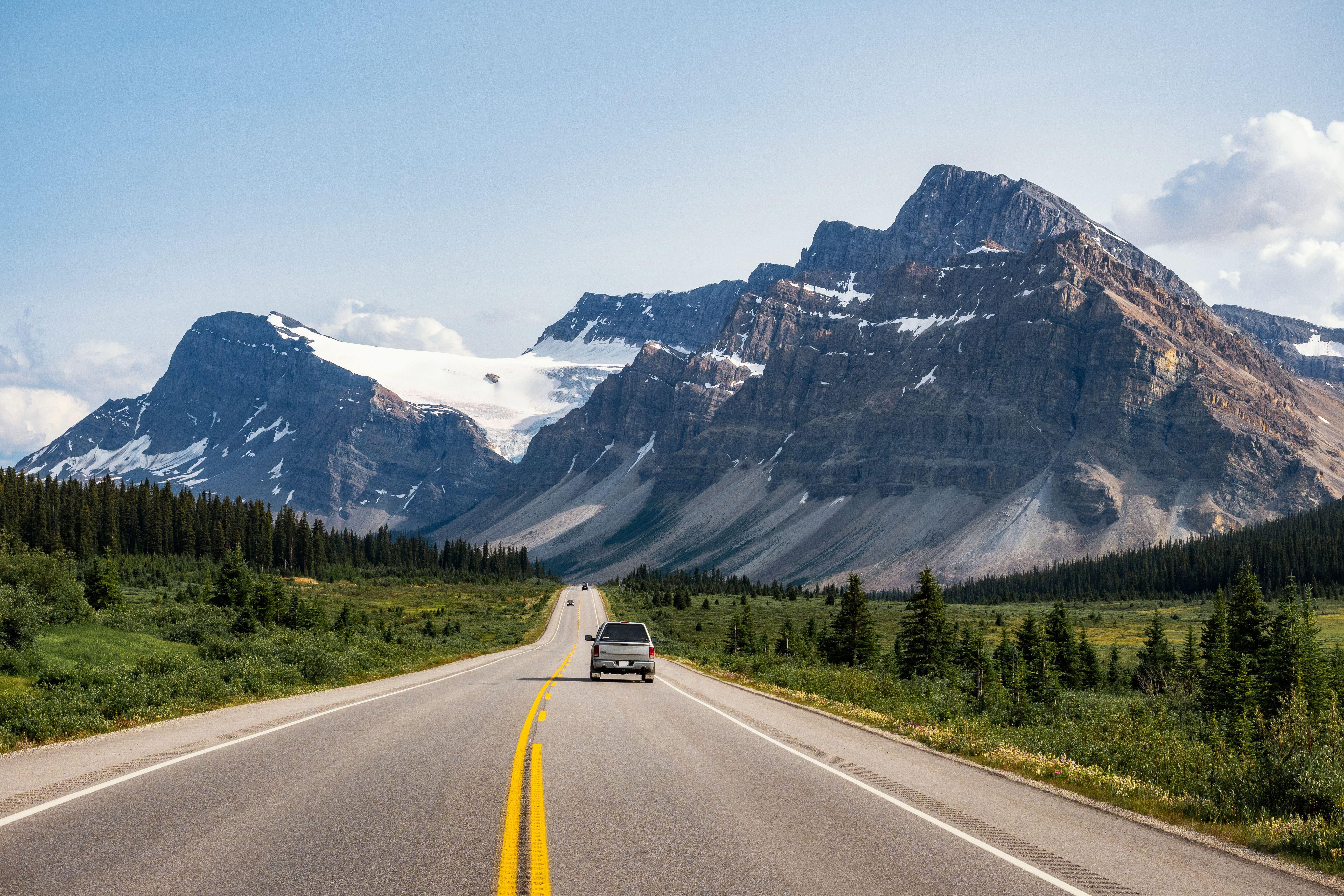 Scenic views on Icefields Parkway between Banff National Park and Jasper in Alberta, Canada