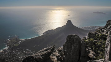 Serengeti, Falls & Cape Town Overland: Sunsets & Safaris