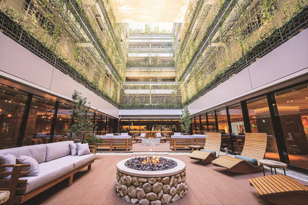 Good Nature Hotel